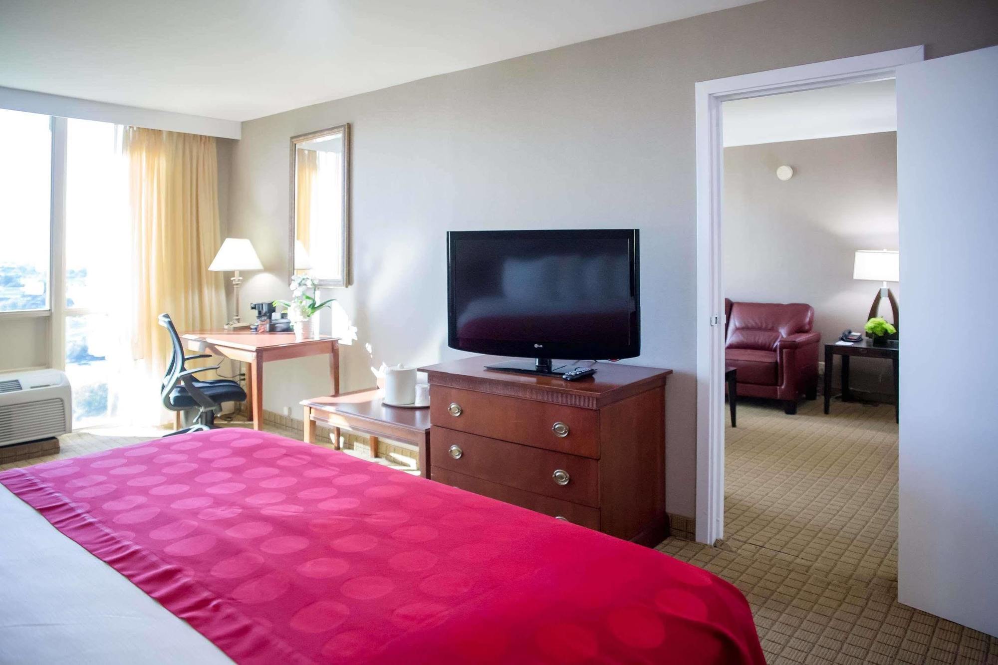 Hotel Ramada Plaza By Wyndham Atlanta Downtown Capitol Park Esterno foto